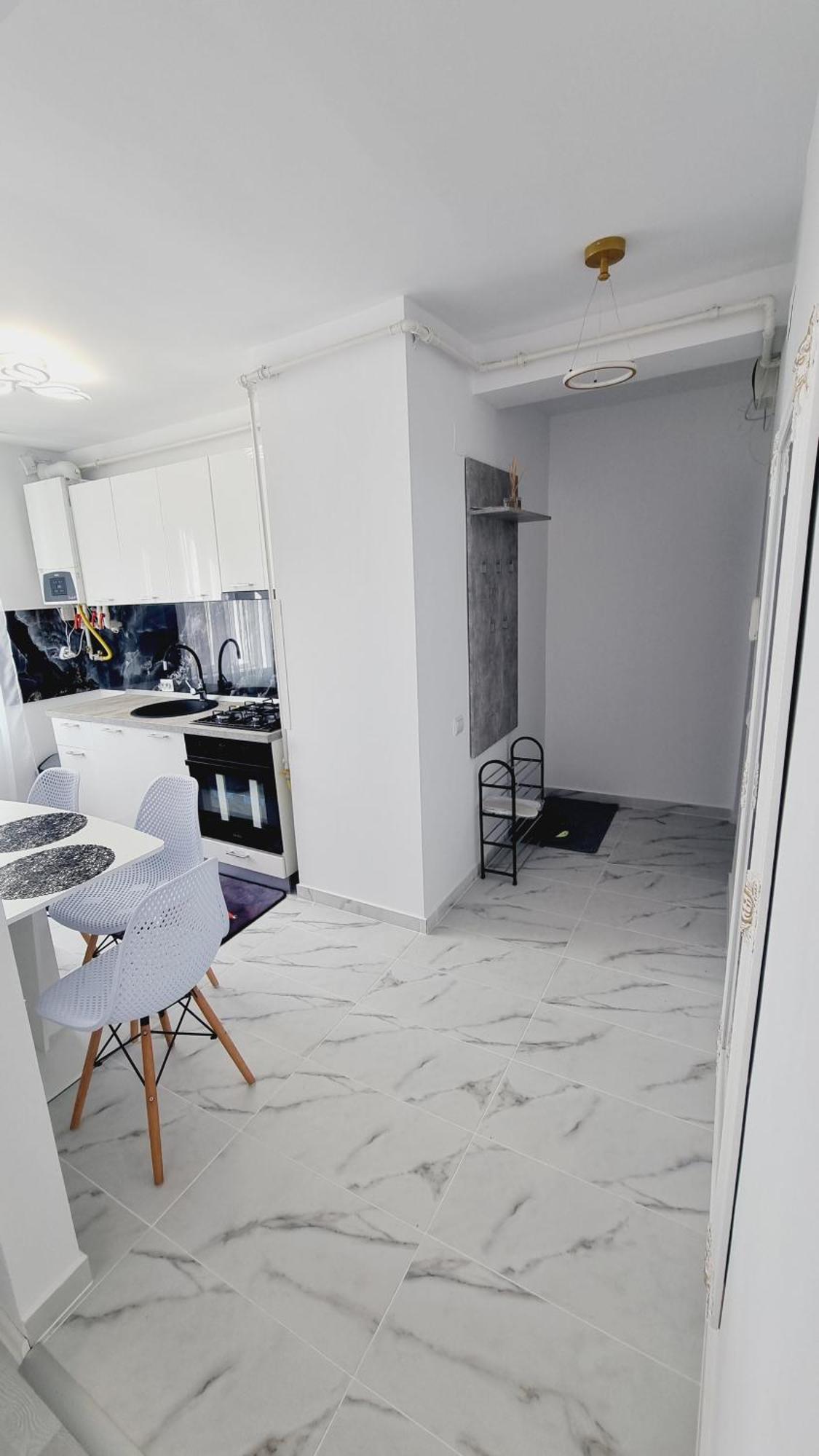 Apartament Central Pe Pietonala Nr2 Hunedoara Extérieur photo