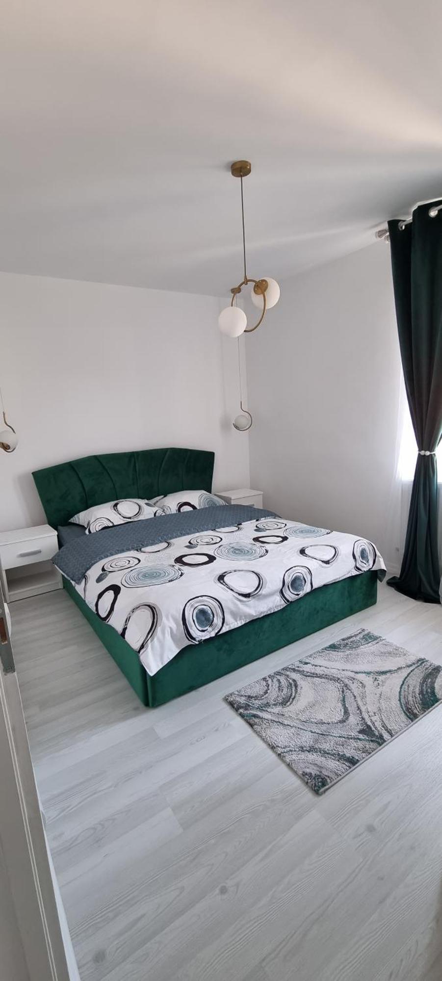 Apartament Central Pe Pietonala Nr2 Hunedoara Extérieur photo